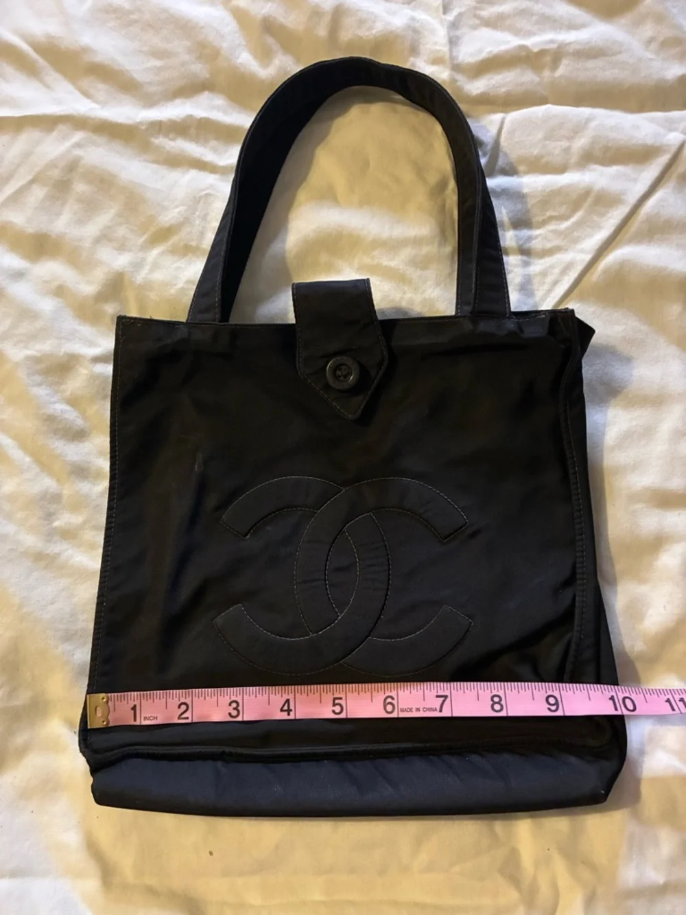 CHANEL CC Black Nylon Hand Bag - Picture 3 of 7